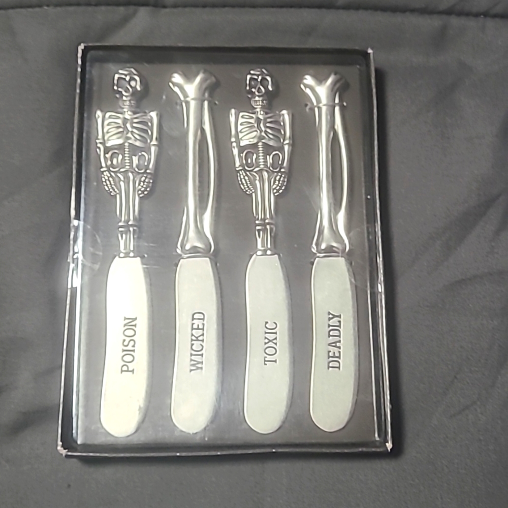 Halloween  knifes